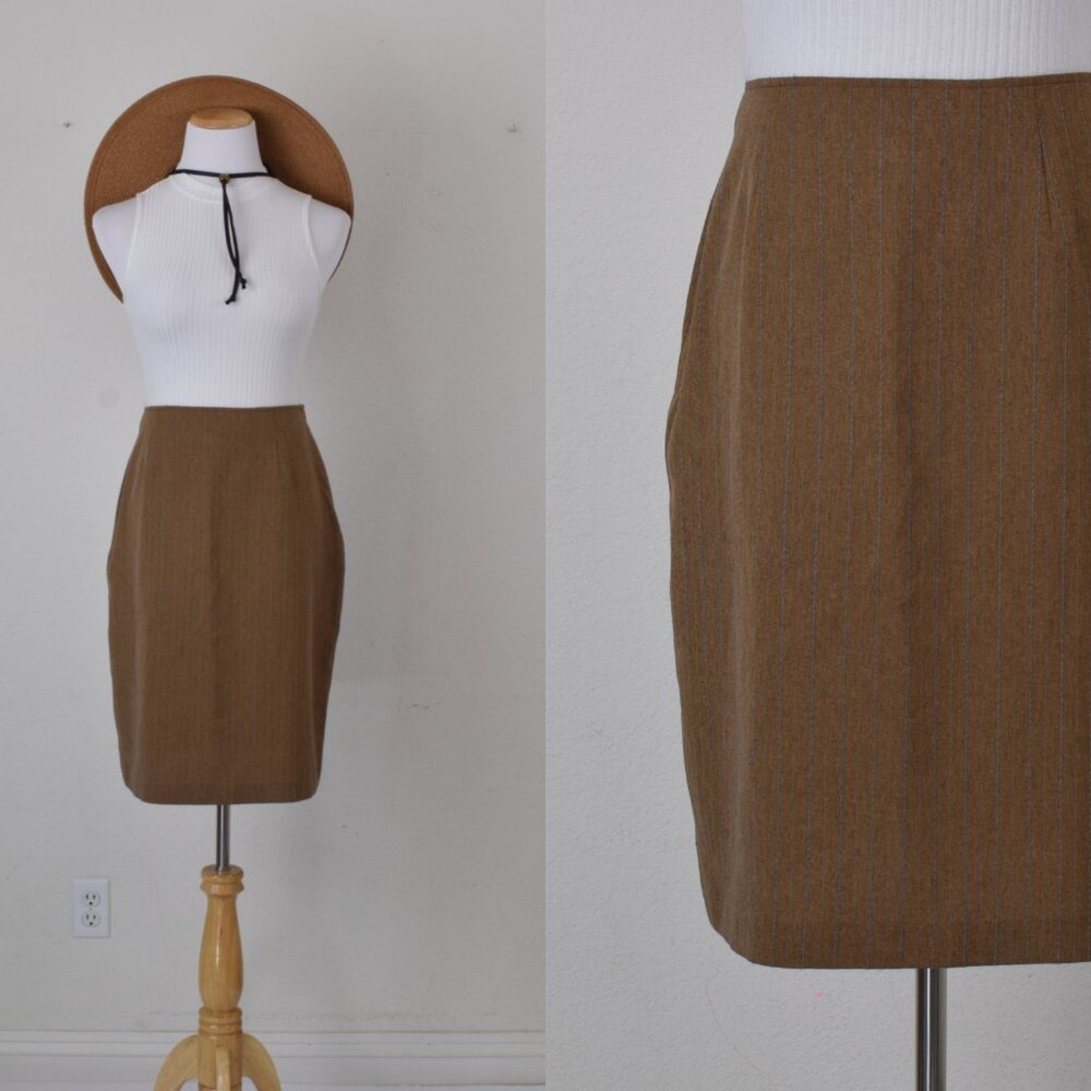 BGB High Waisted Polyester Pencil Skirt Chalkstripe size 8 |‎ 30 waist